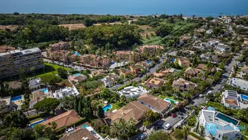 6 bedroom House for Sale in Marbesa-44513