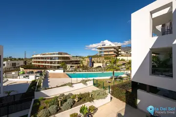 3 bedroom Apartment for Sale in Fuengirola-17081