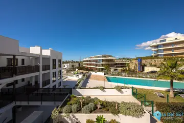 3 bedroom Apartment for Sale in Fuengirola-17074