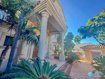 5 bedroom House for Sale in Los Flamingos-44728