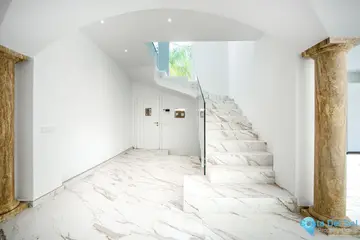 4 bedroom House for Sale in Marbella-44904