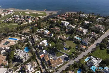 5 bedroom House for Sale in Estepona-45005