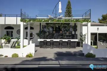 5 bedroom House for Sale in Estepona-45007