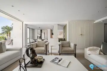 3 bedroom Apartment for Sale in The Golden Mile-45015