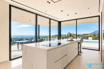 5 bedroom House for Sale in Benahavís-45027