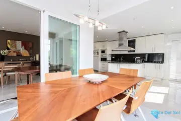 6 bedroom House for Sale in San Pedro de Alcántara-45212