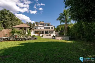 5 bedroom House for Sale in Nueva Andalucía-45304