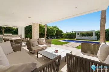 6 bedroom House for Sale in Nueva Andalucía-45316