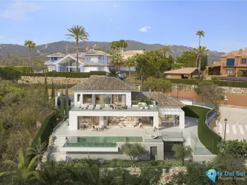 5 bedroom House for Sale in Elviria