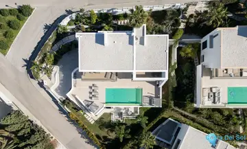 6 bedroom House for Sale in El Paraiso-45548