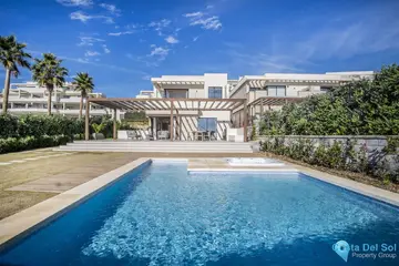 4 bedroom House for Sale in New Golden Mile-45712