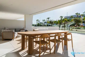 4 bedroom Apartment for Sale in The Golden Mile-45747