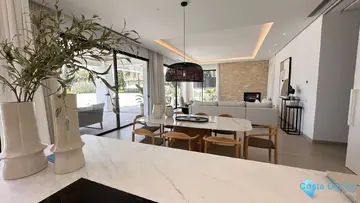 5 bedroom House for Sale in Marbella-45758