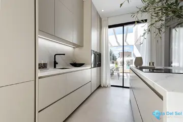 4 bedroom House for Sale in The Golden Mile-45797