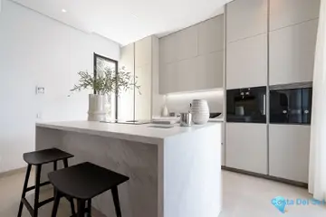4 bedroom House for Sale in The Golden Mile-45786