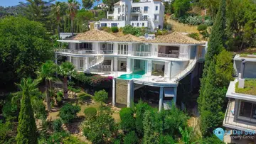 5 bedroom House for Sale in El Madroñal-45849