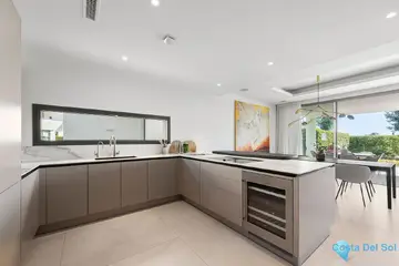 4 bedroom House for Sale in Nueva Andalucía-45917
