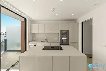 4 bedroom Apartment for Sale in Estepona-46064