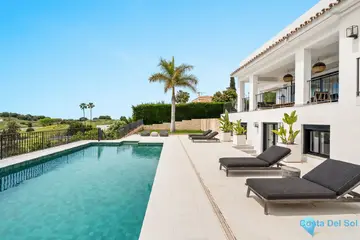 5 bedroom House for Sale in El Paraiso