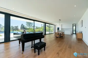 6 bedroom House for Sale in Marbesa-46131