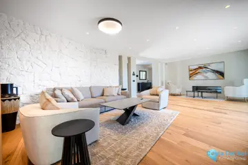 5 bedroom House for Sale in Nagüeles-46203