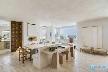 5 bedroom Apartment for Sale in The Golden Mile-46232