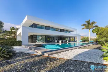 6 bedroom House for Sale in Los Flamingos-46335