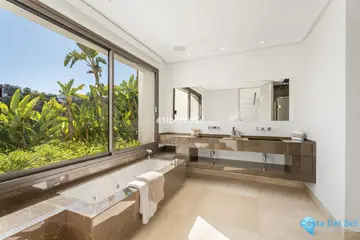 5 bedroom House for Sale in La Quinta-46363