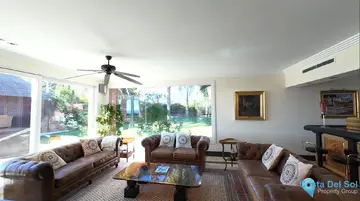 8 bedroom House for Sale in El Paraiso-46517
