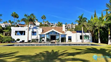 5 bedroom House for Sale in Benahavís