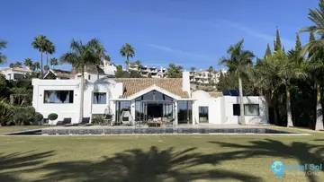 5 bedroom House for Sale in Benahavís