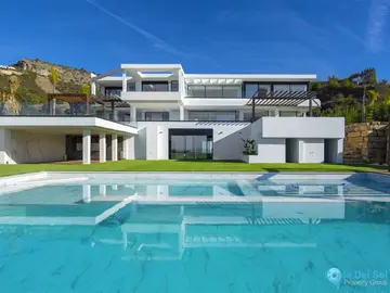 5 bedroom House for Sale in Benahavís