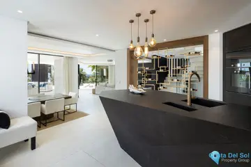 5 bedroom House for Sale in Benahavís-46699