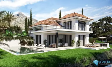 4 bedroom House for Sale in The Golden Mile