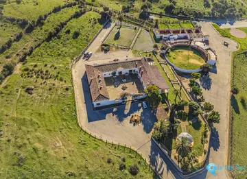 7 bedroom House for Sale in Jimena de la Frontera