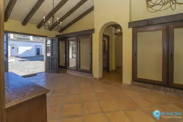 7 bedroom House for Sale in Jimena de la Frontera-46924