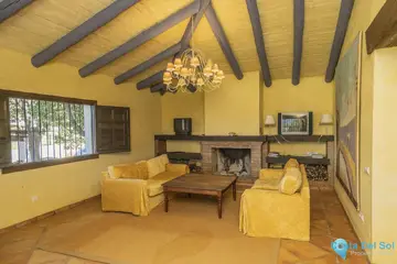 7 bedroom House for Sale in Jimena de la Frontera-46926