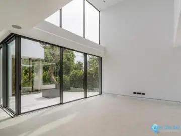 3 bedroom House for Sale in The Golden Mile-46931