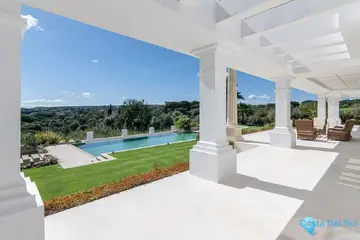 5 bedroom House for Sale in Sotogrande-47026