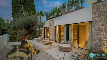 4 bedroom House for Sale in Nueva Andalucía-47436