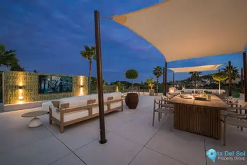 4 bedroom House for Sale in Nueva Andalucía-47444