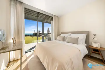5 bedroom House for Sale in New Golden Mile-47514