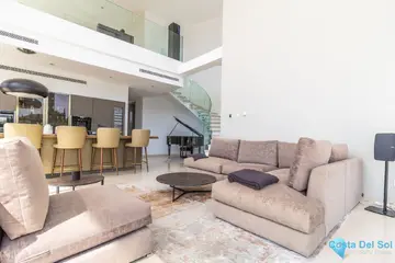 6 bedroom House for Sale in Benahavís-47520