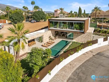 5 bedroom House for Sale in Marbella