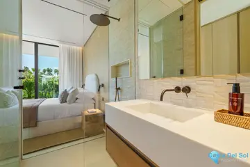 5 bedroom House for Sale in Marbella-47572