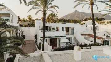 3 bedroom House for Sale in The Golden Mile