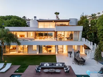 6 bedroom House for Sale in La Quinta