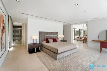 6 bedroom House for Sale in La Quinta-47812