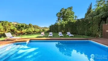 5 bedroom House for Sale in La Zagaleta-47817