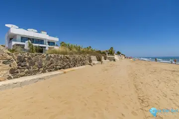 6 bedroom House for Sale in Costabella-47855